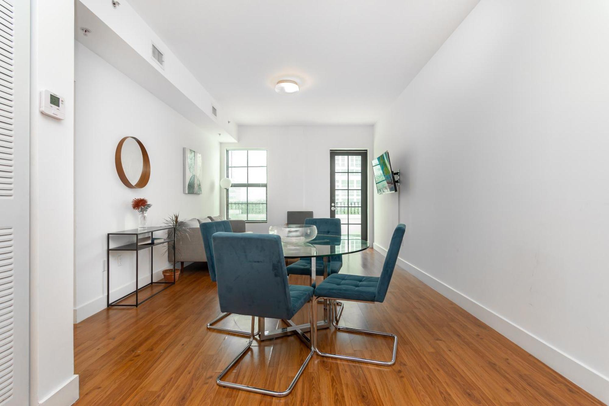 Downtown 2 Bedroom Appartement